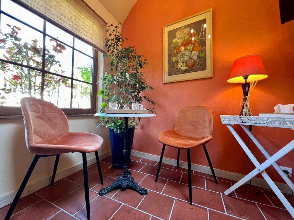 Le Studio Au Bon Marechal Giverny Eksteriør bilde